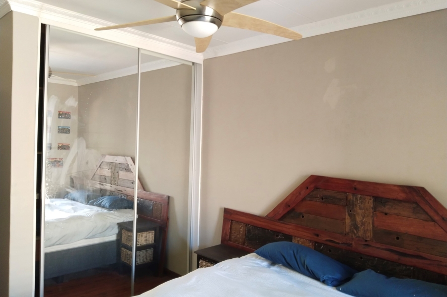 2 Bedroom Property for Sale in Mount Amanzi North West